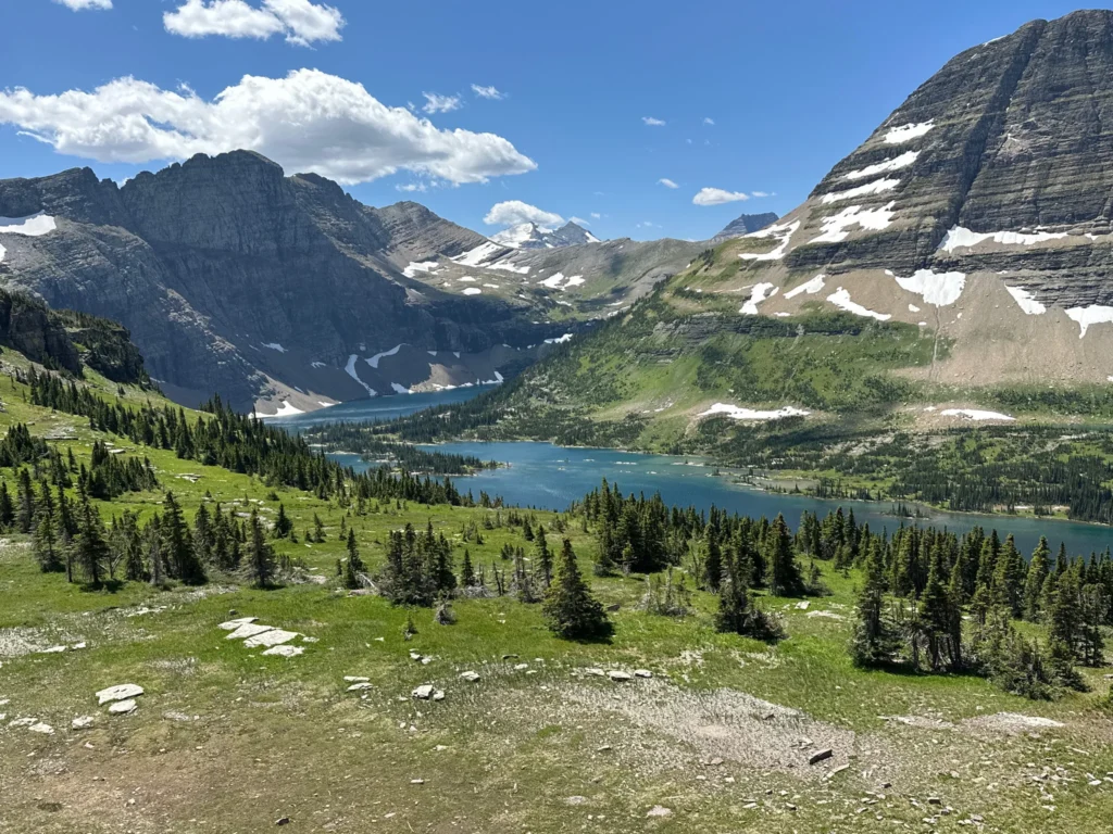 Alpine Magic at Hidden Lake Overlook: A Perfect Glacier Day Hike